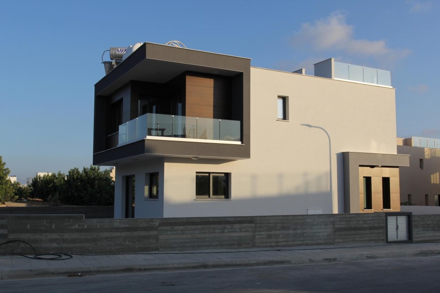 Pafos, Oszałamiające widoki na okoliczne g&oacute;ry, wieś i morze z Twojego domu
